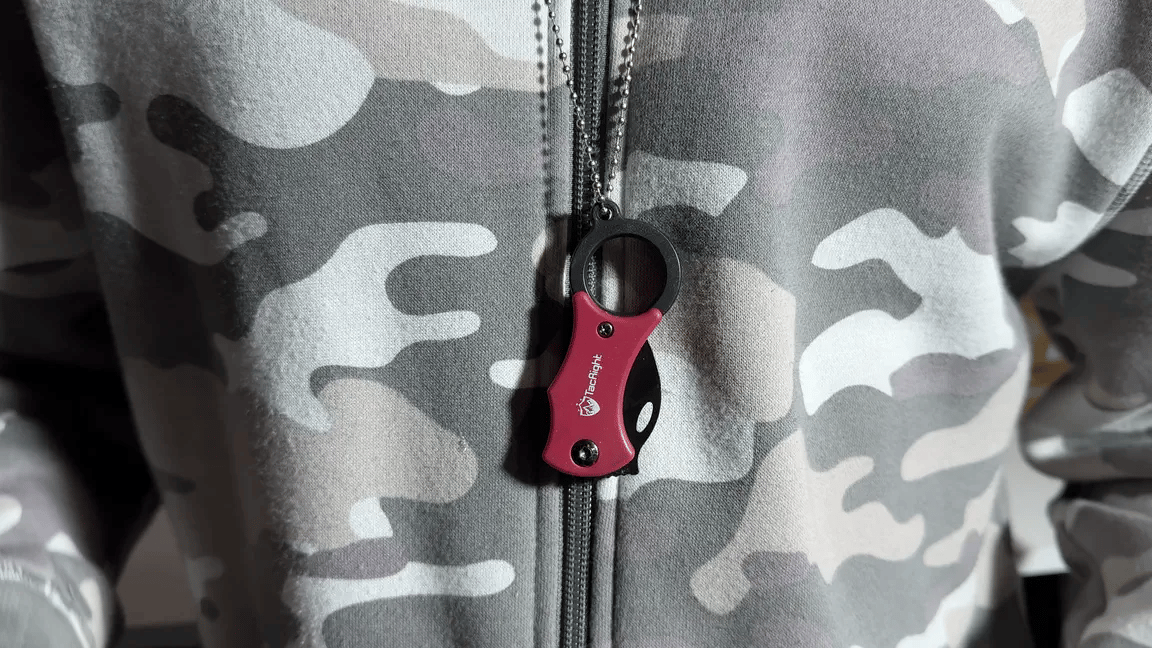 FREE Military Shoulder Bag + StrikePocket Knive